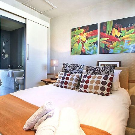 Berkeley Square Apartment เคปทาวน์ ภายนอก รูปภาพ