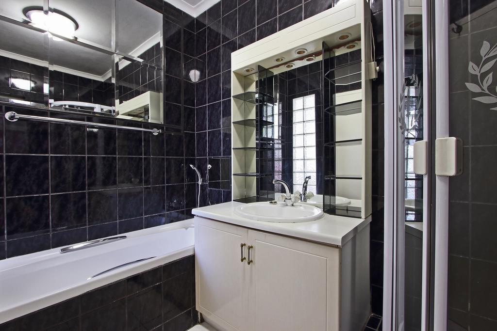 Berkeley Square Apartment เคปทาวน์ ภายนอก รูปภาพ
