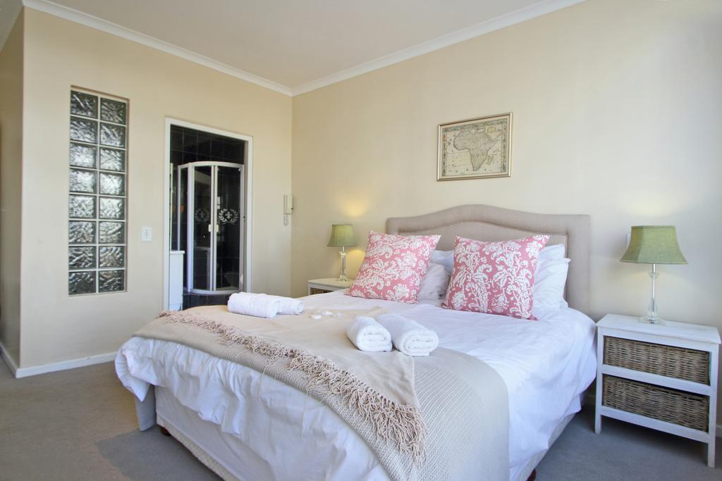 Berkeley Square Apartment เคปทาวน์ ภายนอก รูปภาพ